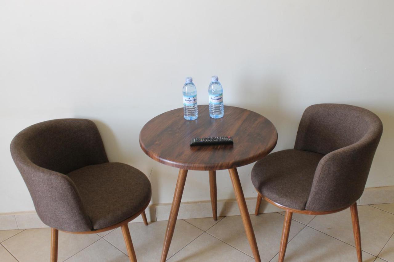 Ss Hotel Kampala Exteriör bild