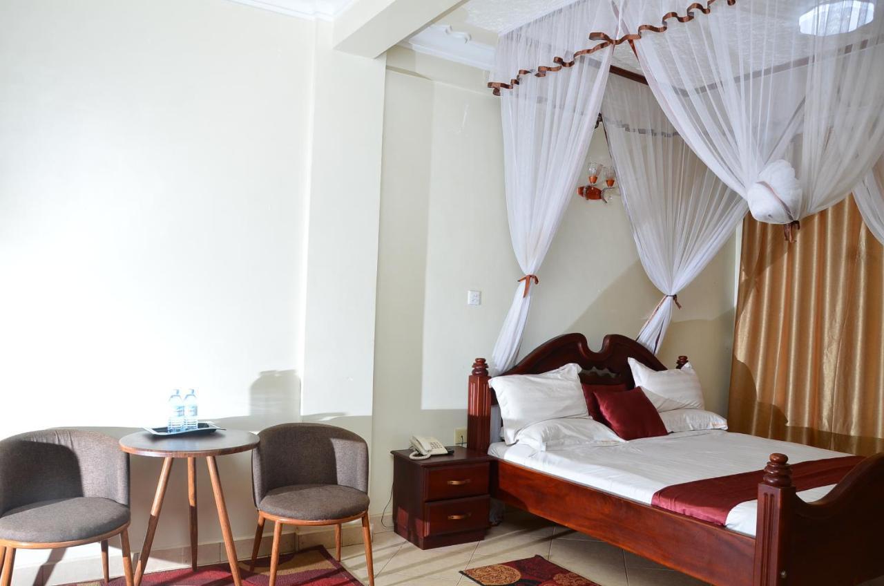 Ss Hotel Kampala Exteriör bild