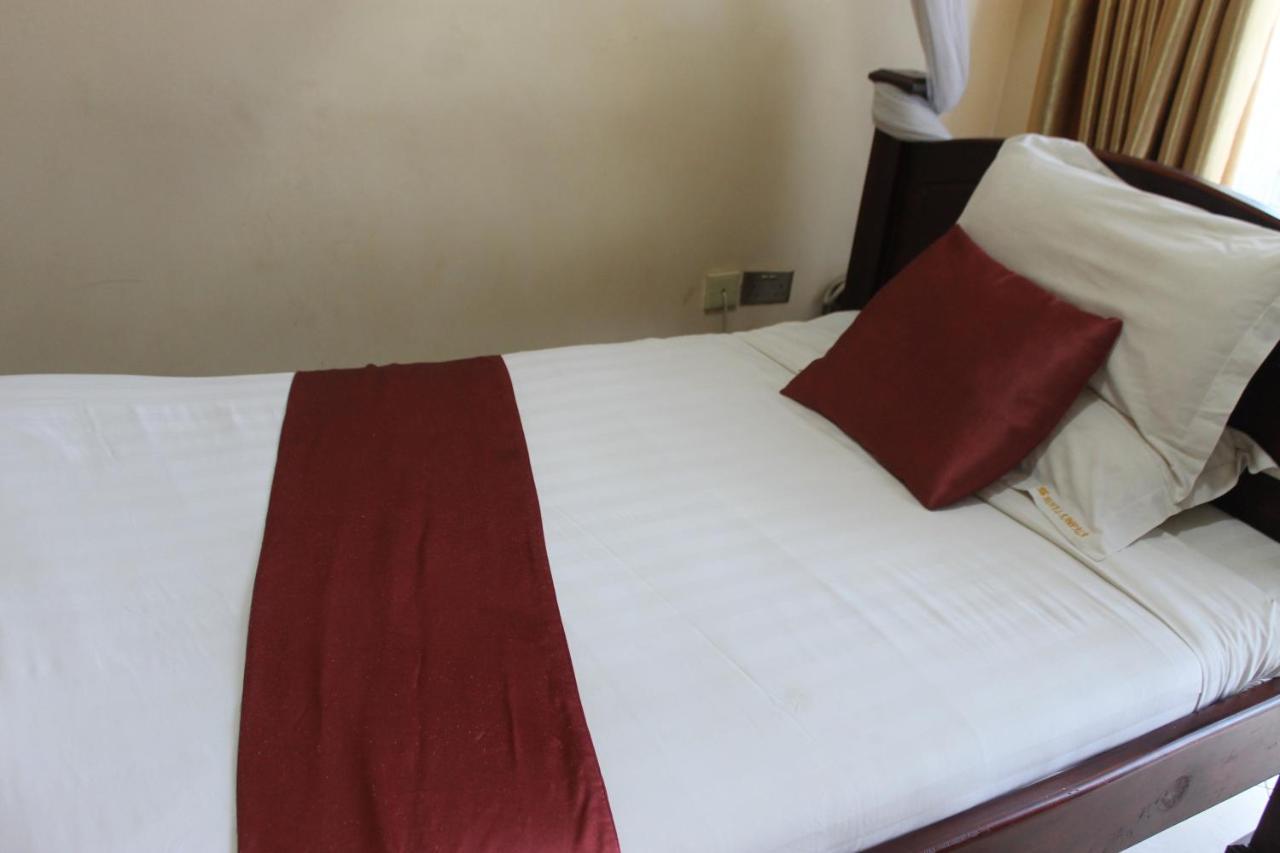 Ss Hotel Kampala Exteriör bild