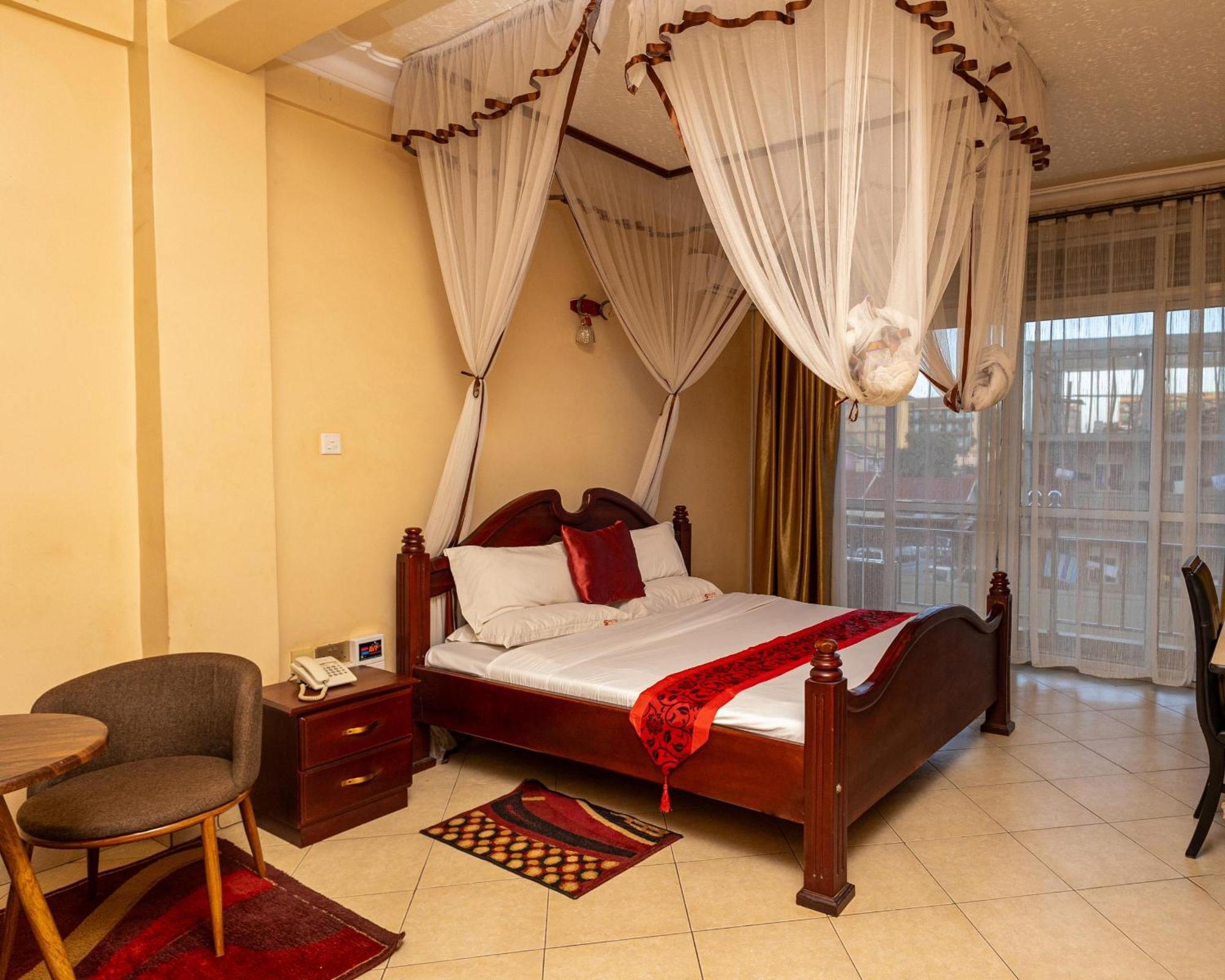 Ss Hotel Kampala Exteriör bild